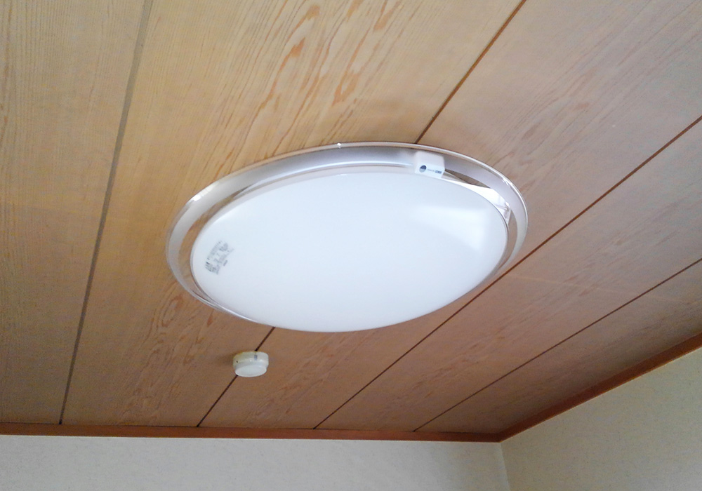 カトーデンキ お仕事日記 LED照明器具に交換