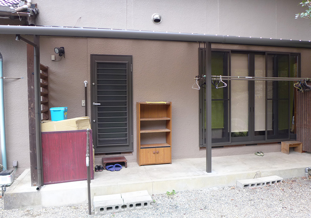 カトーデンキ お仕事日記 倉庫の屋根・ベランダ工事