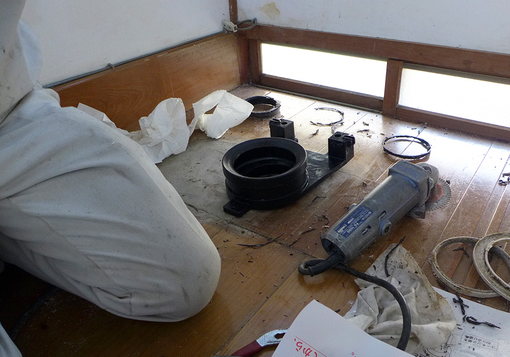 カトーデンキ お仕事日記 簡易水洗トイレ便器・洗浄便座交換工事