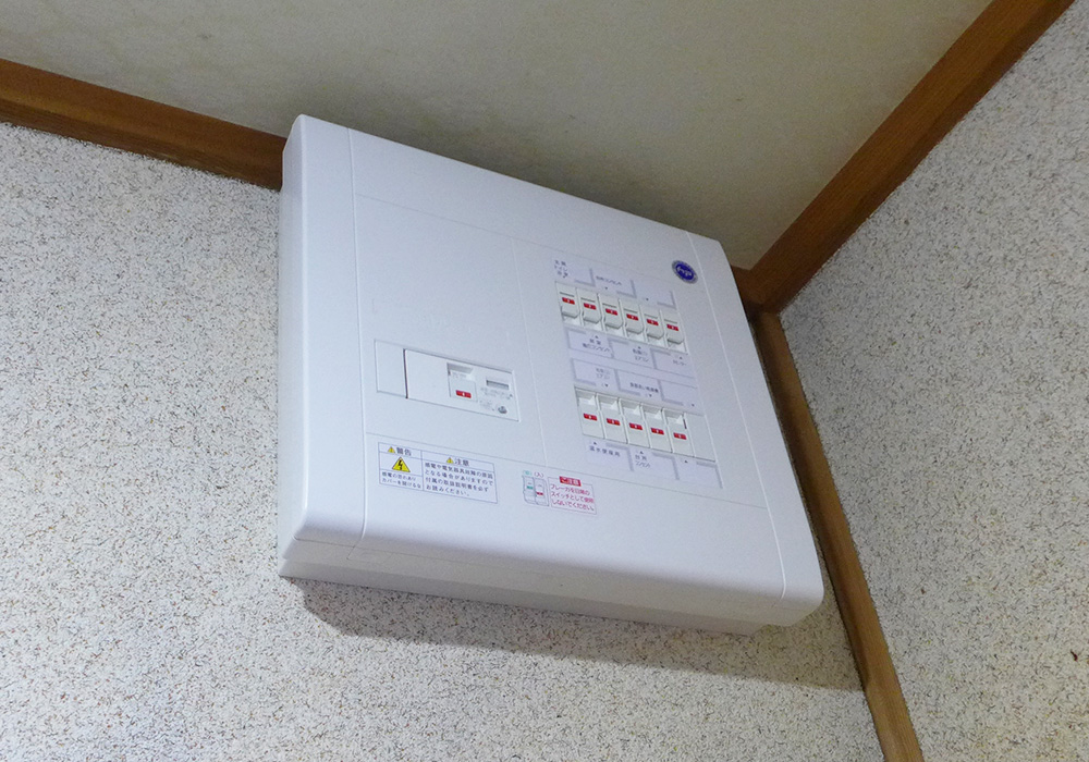 カトーデンキ お仕事日記 アンペア変更による配線工事