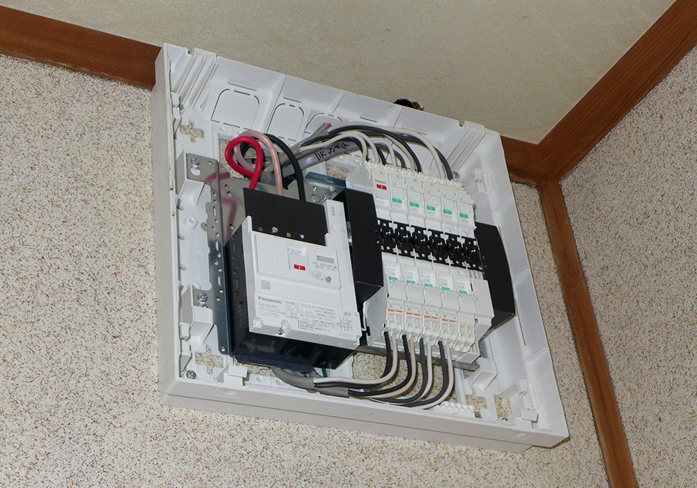 カトーデンキ お仕事日記 アンペア変更による配線工事