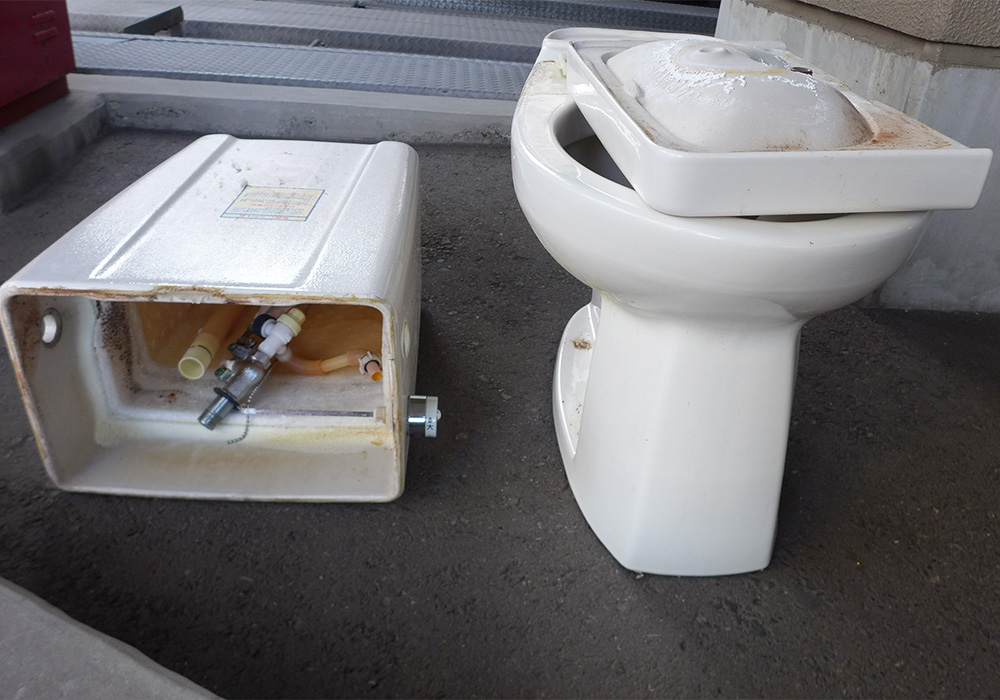 カトーデンキ お仕事日記 トイレの便器・便座交換