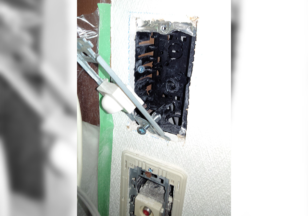 カトーデンキ お仕事日記 光ファイバー入力配管工事